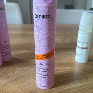 Amika Purple Big hit volumizing Shampoo 9.2 oz